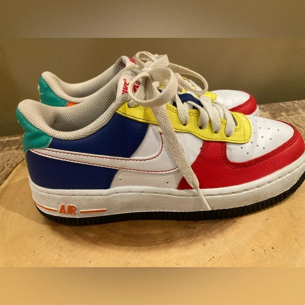 Nike Air‎ Force 1 LV8 Sneakers Shoes Colorful FN6980-657 Kids Youth Size 4Y